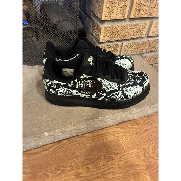 Size 10 - Nike Air Force 1 Foamposite Pro Cup Glow Snakeskin (AJ3664-300) main image 9